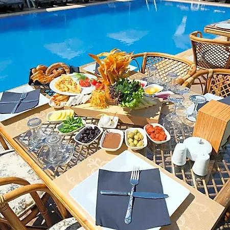 Cinar Butik Bodrum Hotel 3*