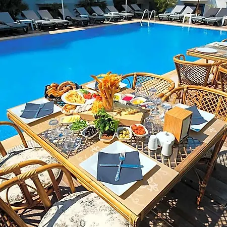 Hotel Cinar Butik Bodrum 3*